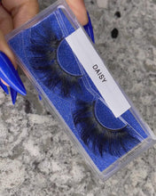 Load and play video in Gallery viewer, Daisy 5D Mink Lashes
