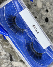 Load image into Gallery viewer, Bella 3D Mink Lashes
