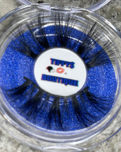 Load image into Gallery viewer, Kalia 25MM Mink Lashes
