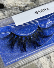 Load image into Gallery viewer, Sasha 5D Mink Lashes
