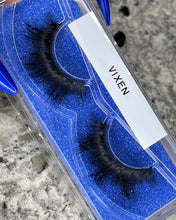 Load image into Gallery viewer, Vixen 5D Mink Lashes
