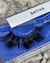 Load image into Gallery viewer, Sativa 5D Mink Lashes
