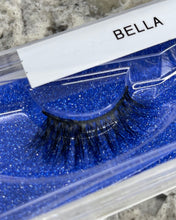 Load image into Gallery viewer, Bella 3D Mink Lashes
