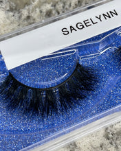 Load image into Gallery viewer, Sagelynn 5D Mink Lashes
